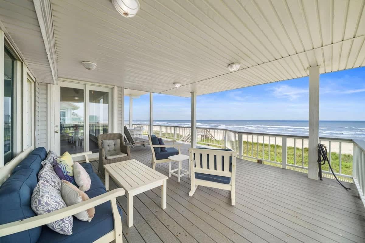 Beachfront Beauty With Hot Tub - 10 Steps To Sand Villa Galveston Exterior photo