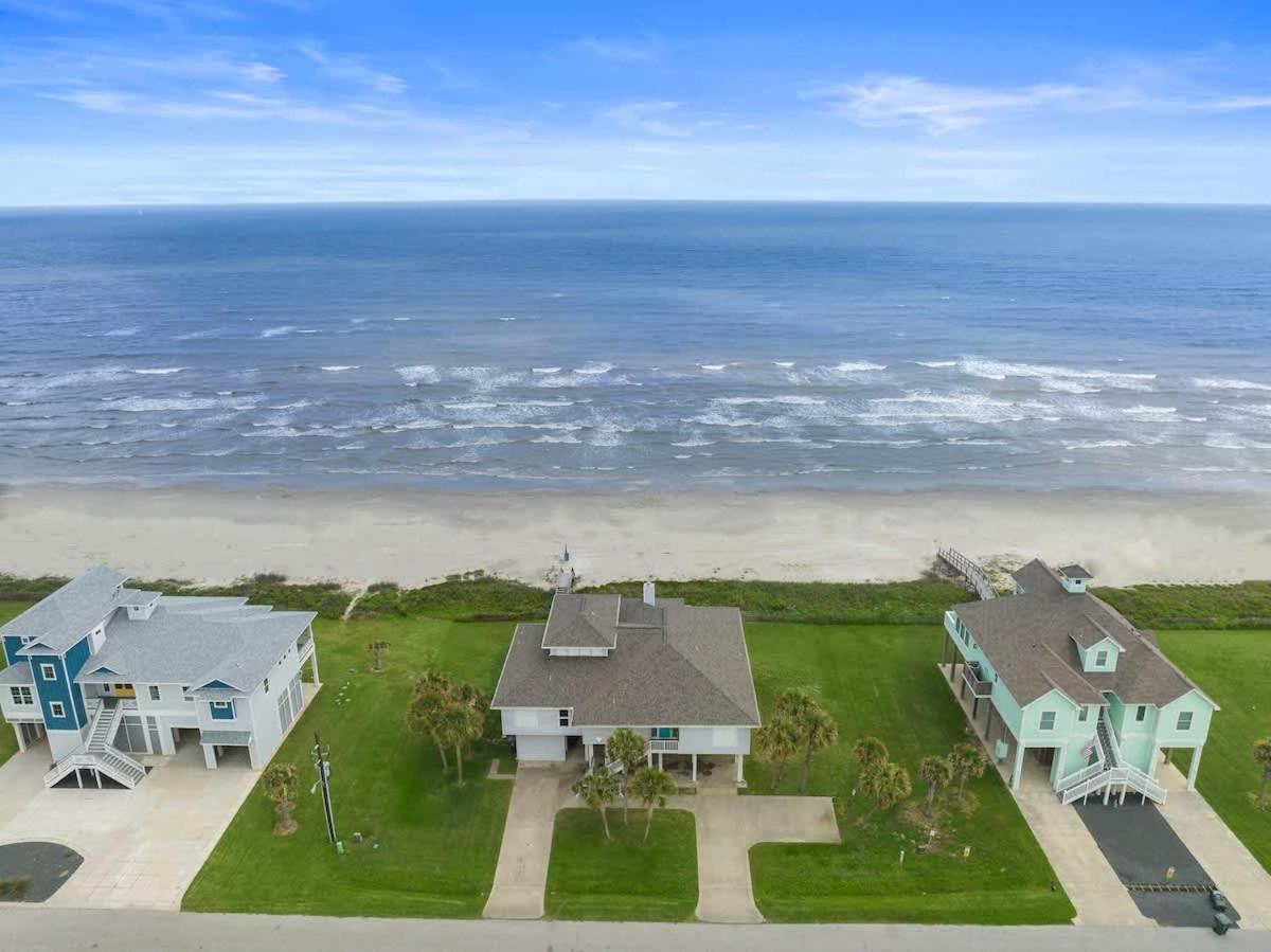 Beachfront Beauty With Hot Tub - 10 Steps To Sand Villa Galveston Exterior photo